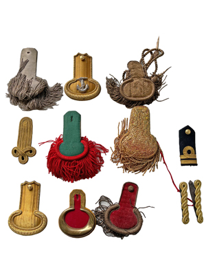 Epaulettes Props, Prop Hire