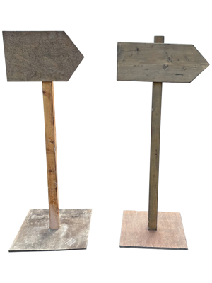 rustic signpost 1.5 meter Props, Prop Hire