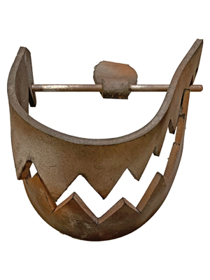 Animal Traps Props, Prop Hire