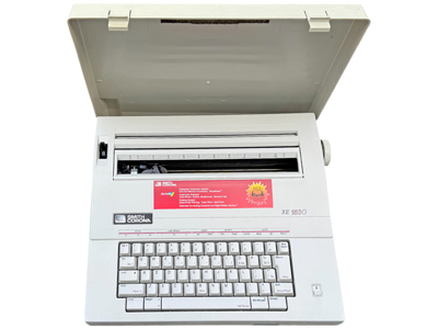 Retro Smith Corona Portable Self Correcting Typewriter Props, Prop Hire